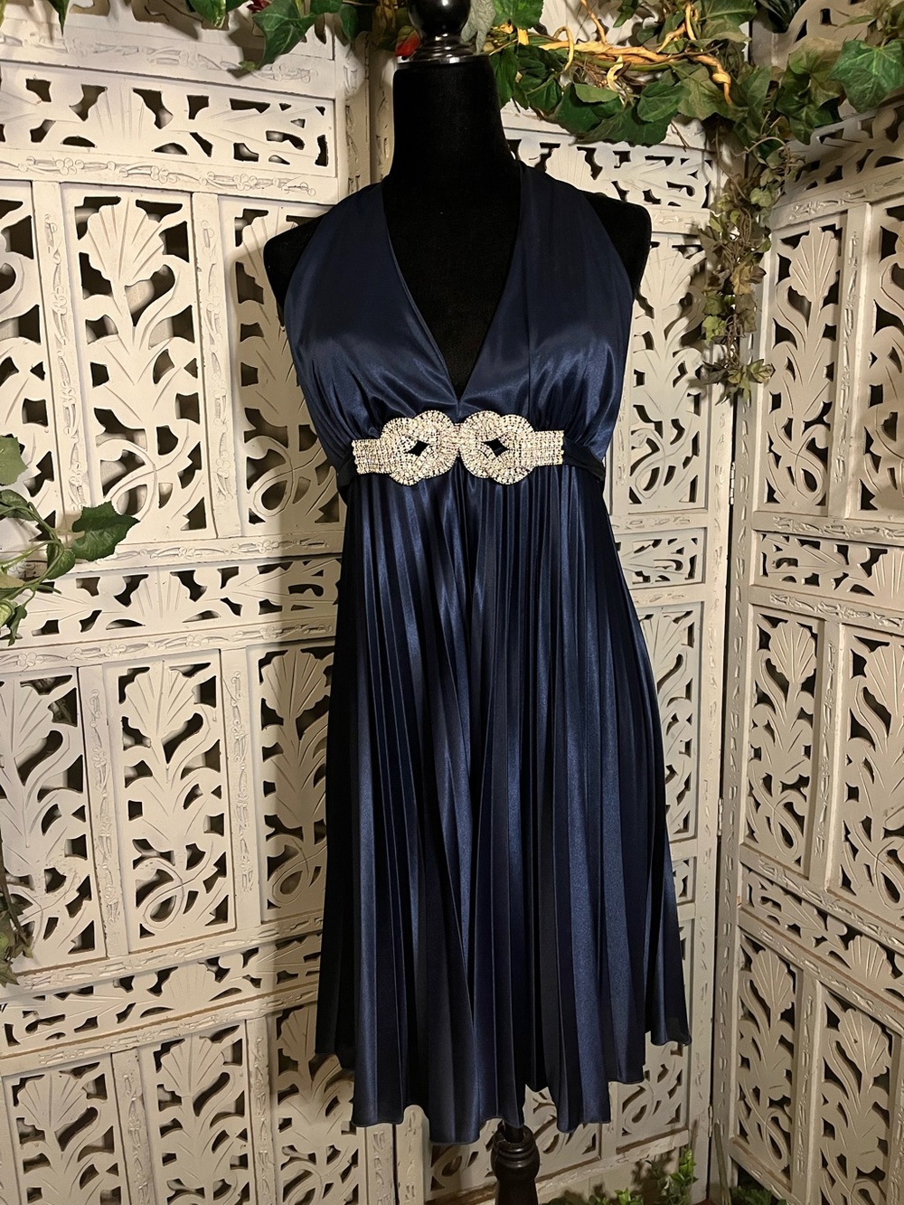 NWT! XSCAPE MAGNIFICENT MIDNIGHT BLUE SATIN HALTER COCKTAIL DRESS